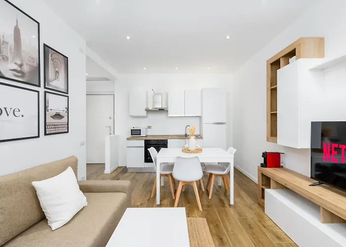 Daire Moderno E Accogliente A Pochi Minuti Dal Centro Citta - Free Parking *